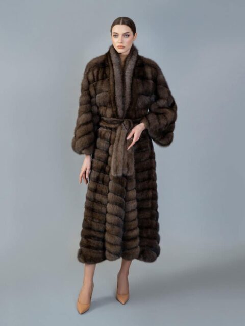Luxury Long Fur Coat for Women – Elegant Winter